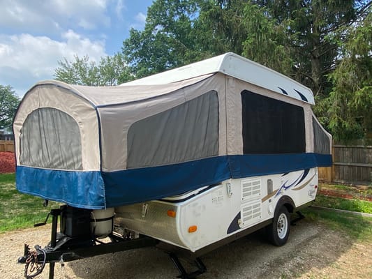 2012 Coachmen Clipper