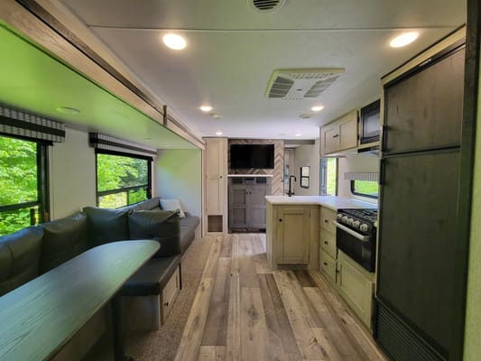 Spacious & Comfortable KZ Connect- Your perfect home on wheels!