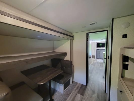 Spacious & Comfortable KZ Connect- Your perfect home on wheels!