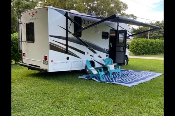 Brand New, Fun and Easy to handle! Entegra Odyssey! 24' and easy to handle SE Class C