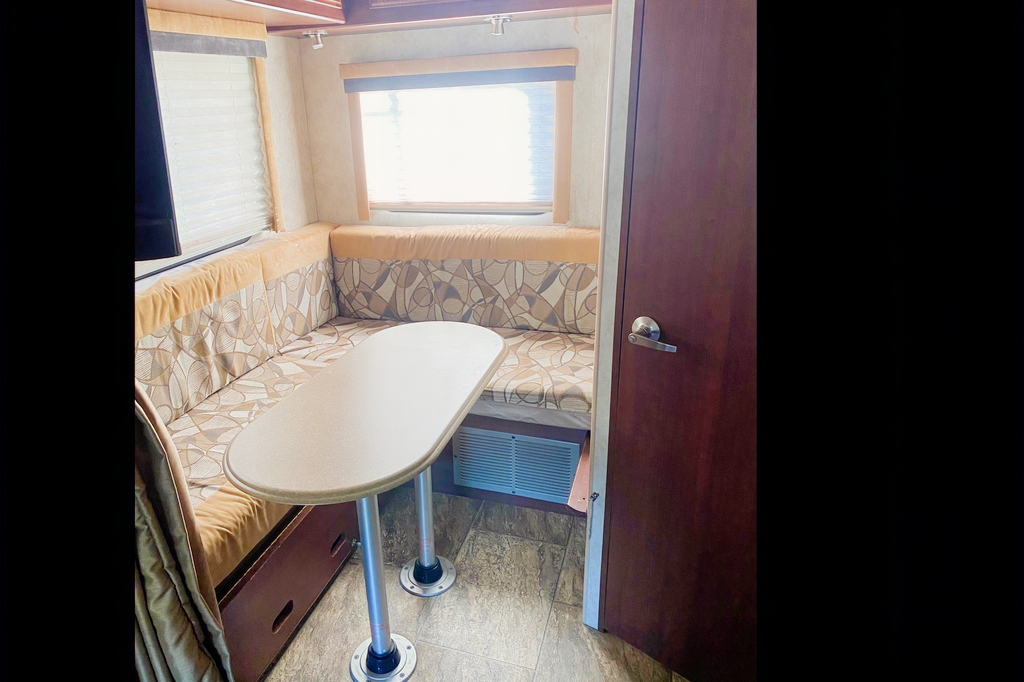 Mercedes Fleetwood Jamboree  Class C