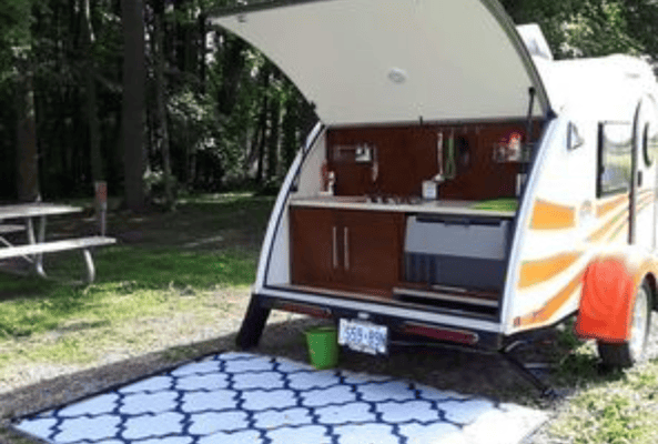 Liliane's Little Guy Tag Toy Hauler