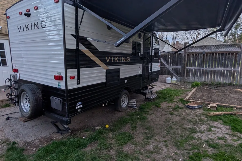 Matthew's Forest River 17ft Viking Travel Trailer