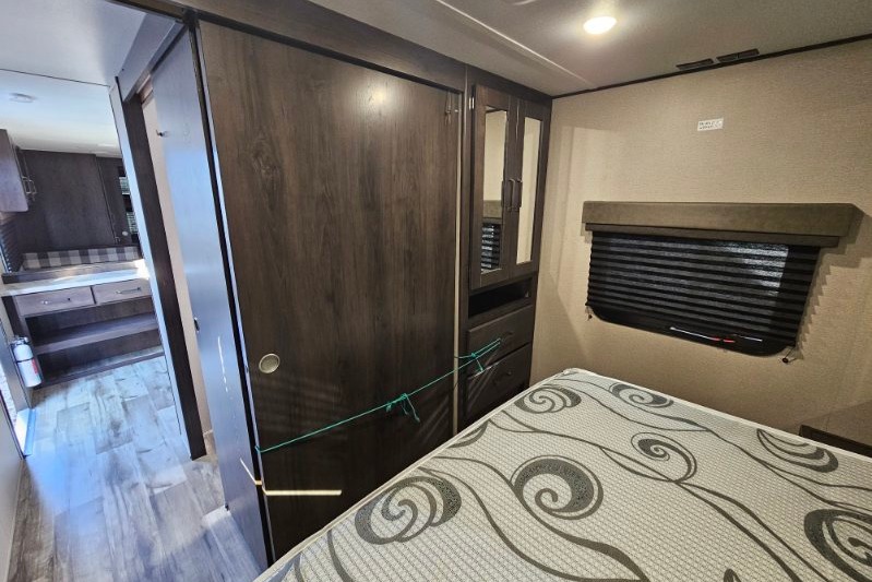 Say hello to "Courage"! Our 23 Grand Design Transcend XPLOR 297QB! Located near Table Rock Lake, Branson Missouri & Lake Of The Ozarks