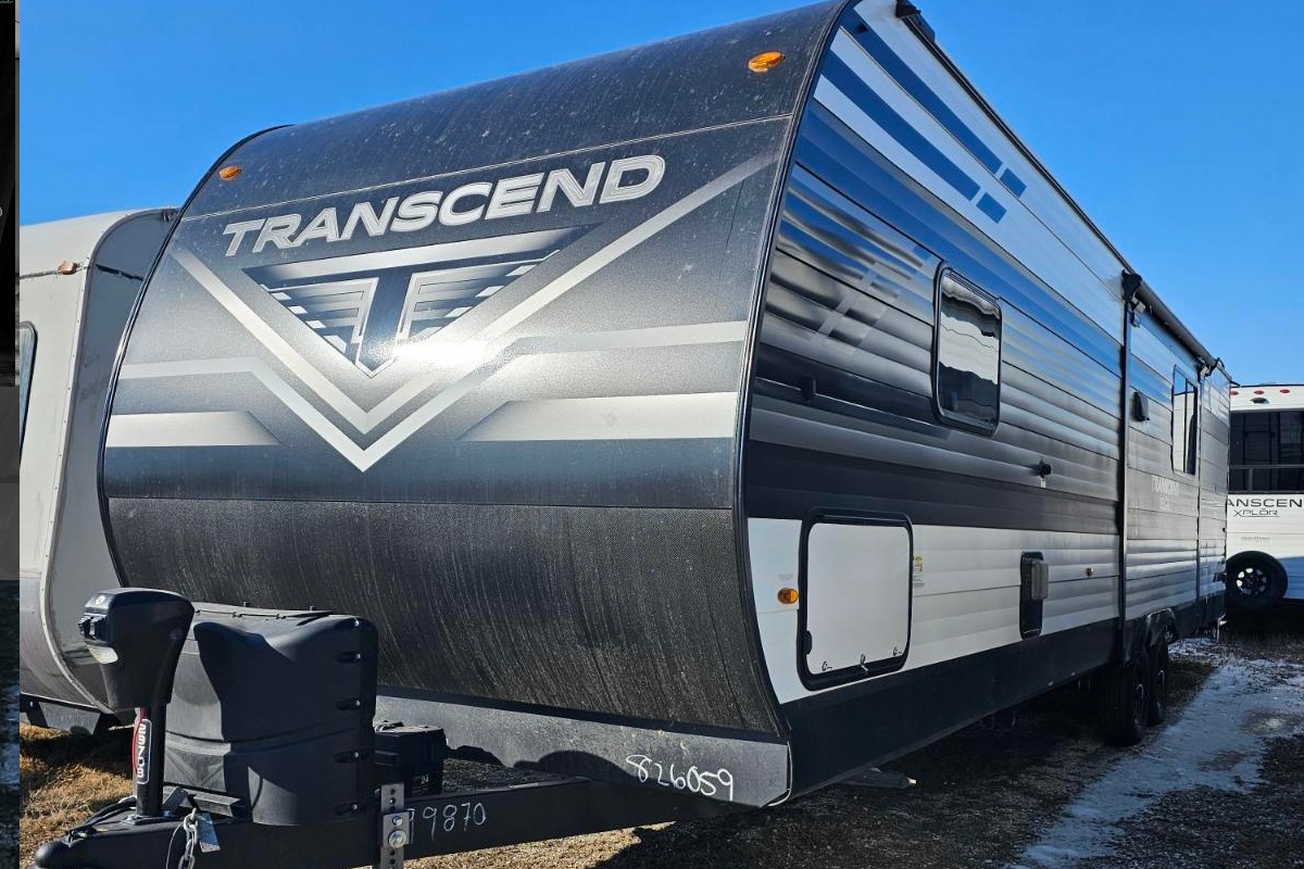 Say hello to "Courage"! Our 23 Grand Design Transcend XPLOR 297QB! Located near Table Rock Lake, Branson Missouri & Lake Of The Ozarks