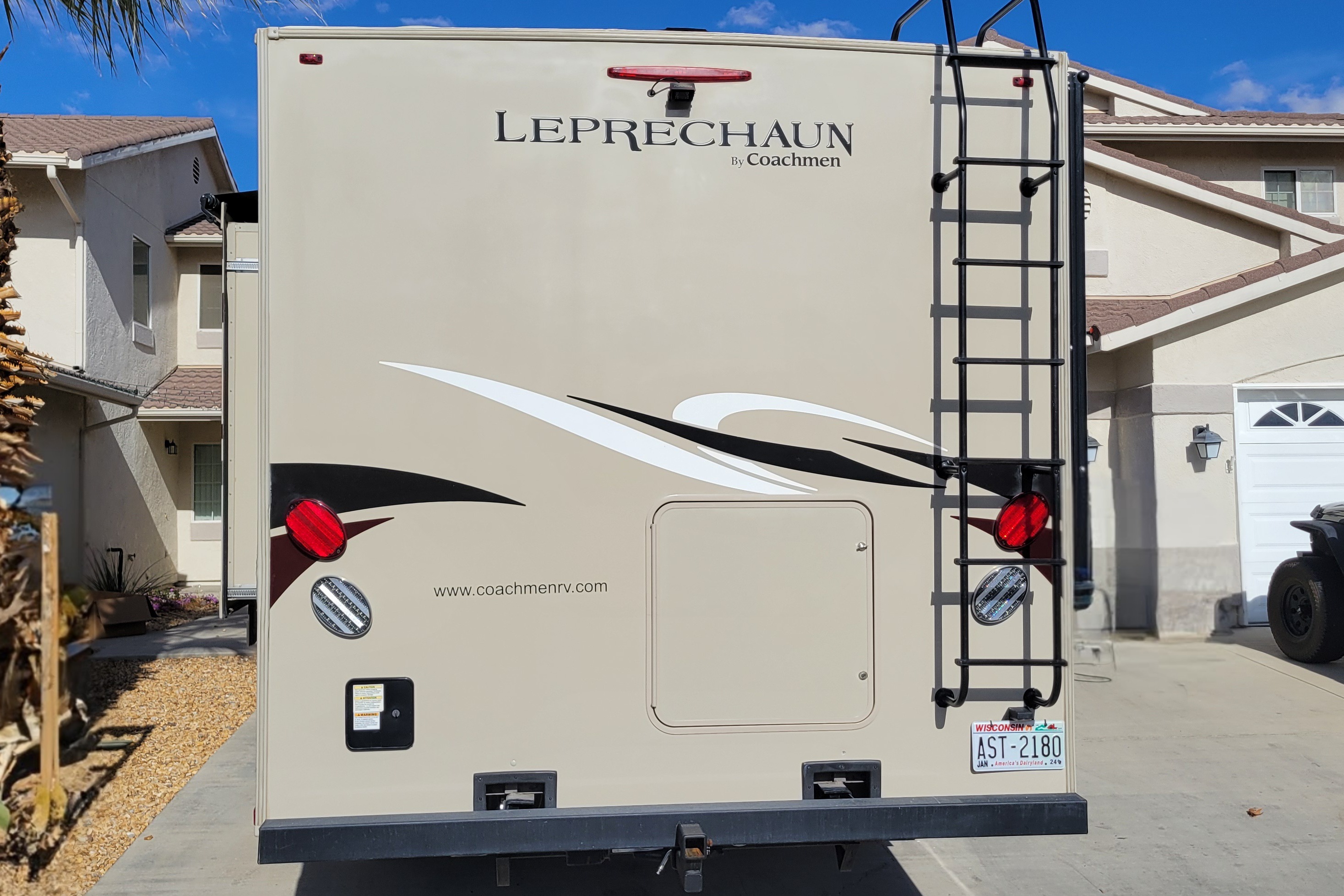 🍀 Leprechaun Bark 🍀 Unlimited Family Adventures • Just 30K Miles