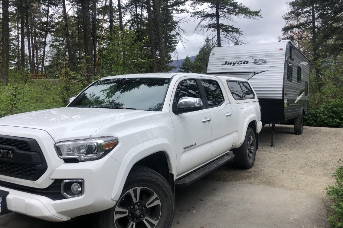 Tim & Nicole's Jayco Baja Travel Trailer