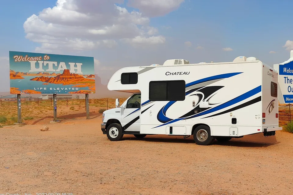 ROADRUNNER | Easy-to-Drive Class C | Sleeps 5