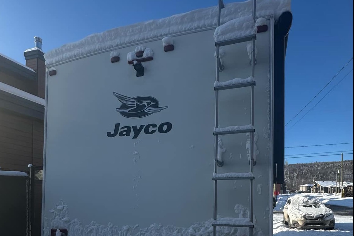 El Aventuro Jayco