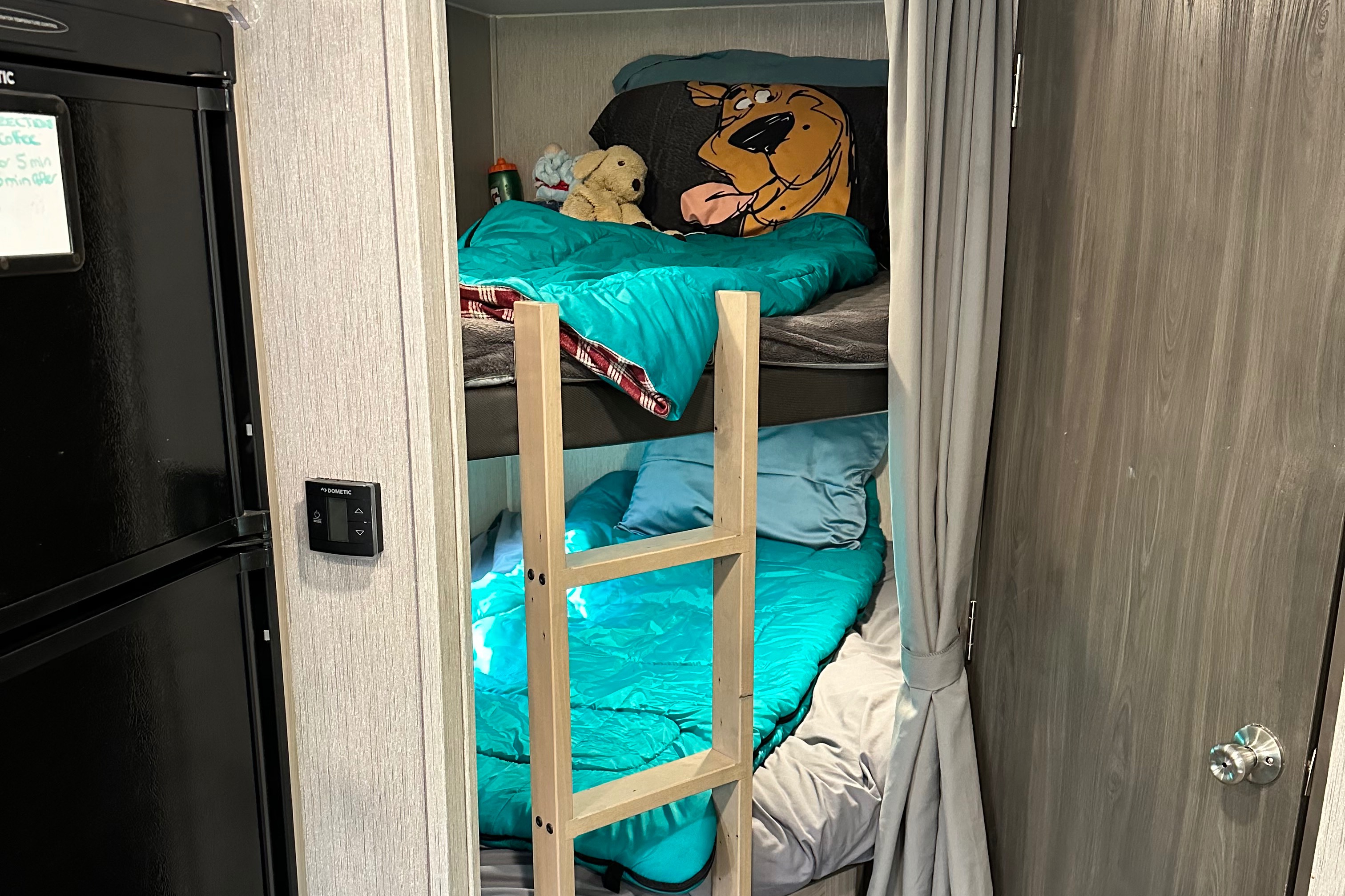 Michael's Coachmen Freedom Express Travel Trailer