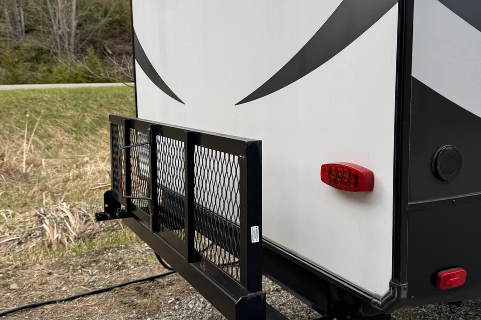Robyn's Forest River Suite3660 Fifth Wheel