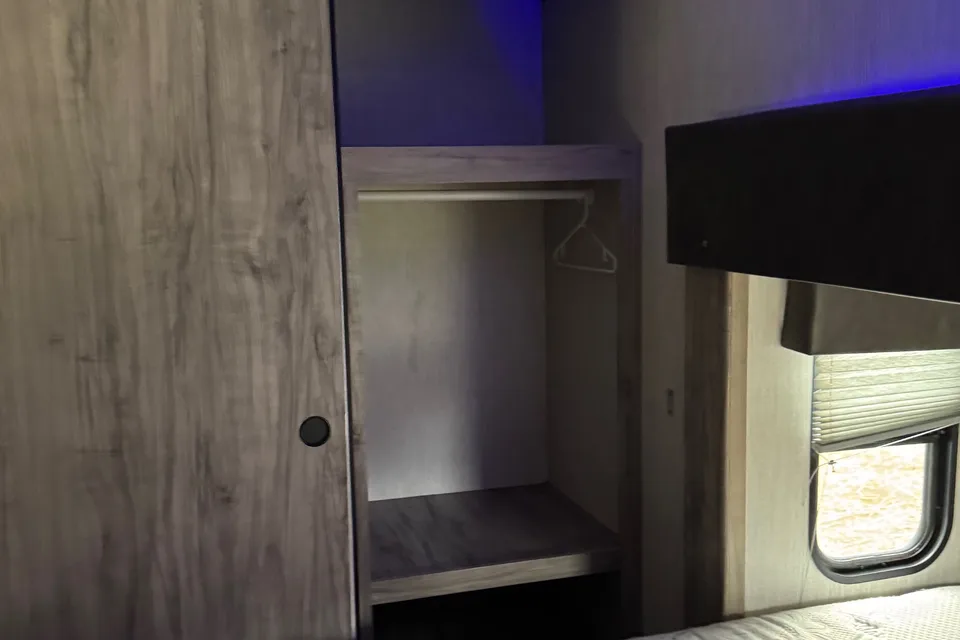 Robyn's Forest River Suite3660 Fifth Wheel