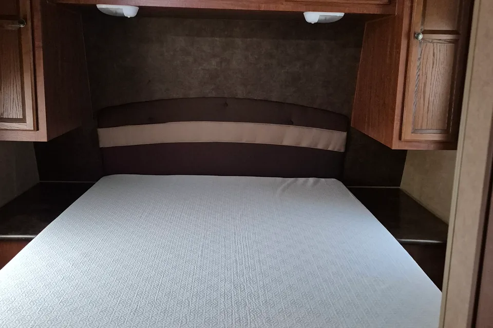 Kim's Jayco Jay flight M-25 foot Travel Trailer