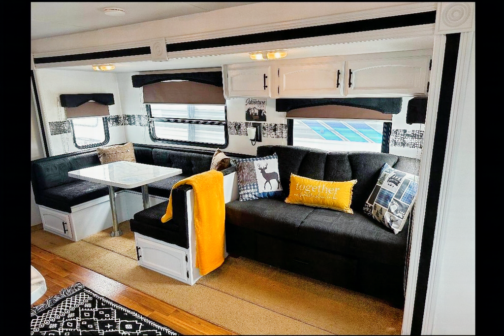 M & R RV'S (A) Fully remodeled Forest River Wildwood 29QBSS Travel Trailer