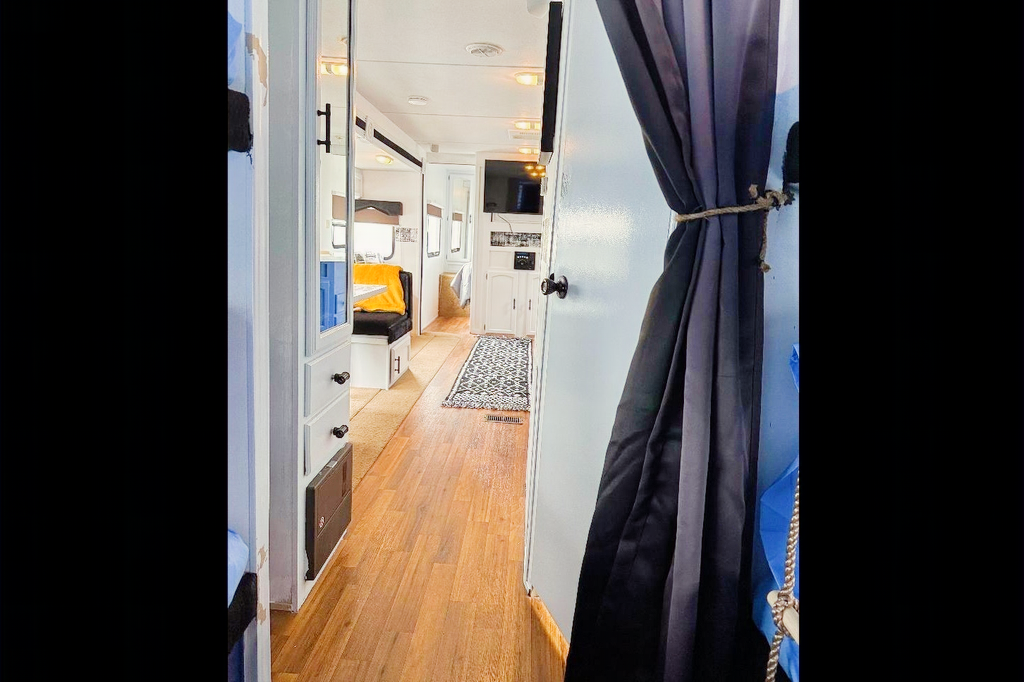 M & R RV'S (A) Fully remodeled Forest River Wildwood 29QBSS Travel Trailer