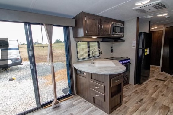 Schwab Springdale 38BH Travel Trailer