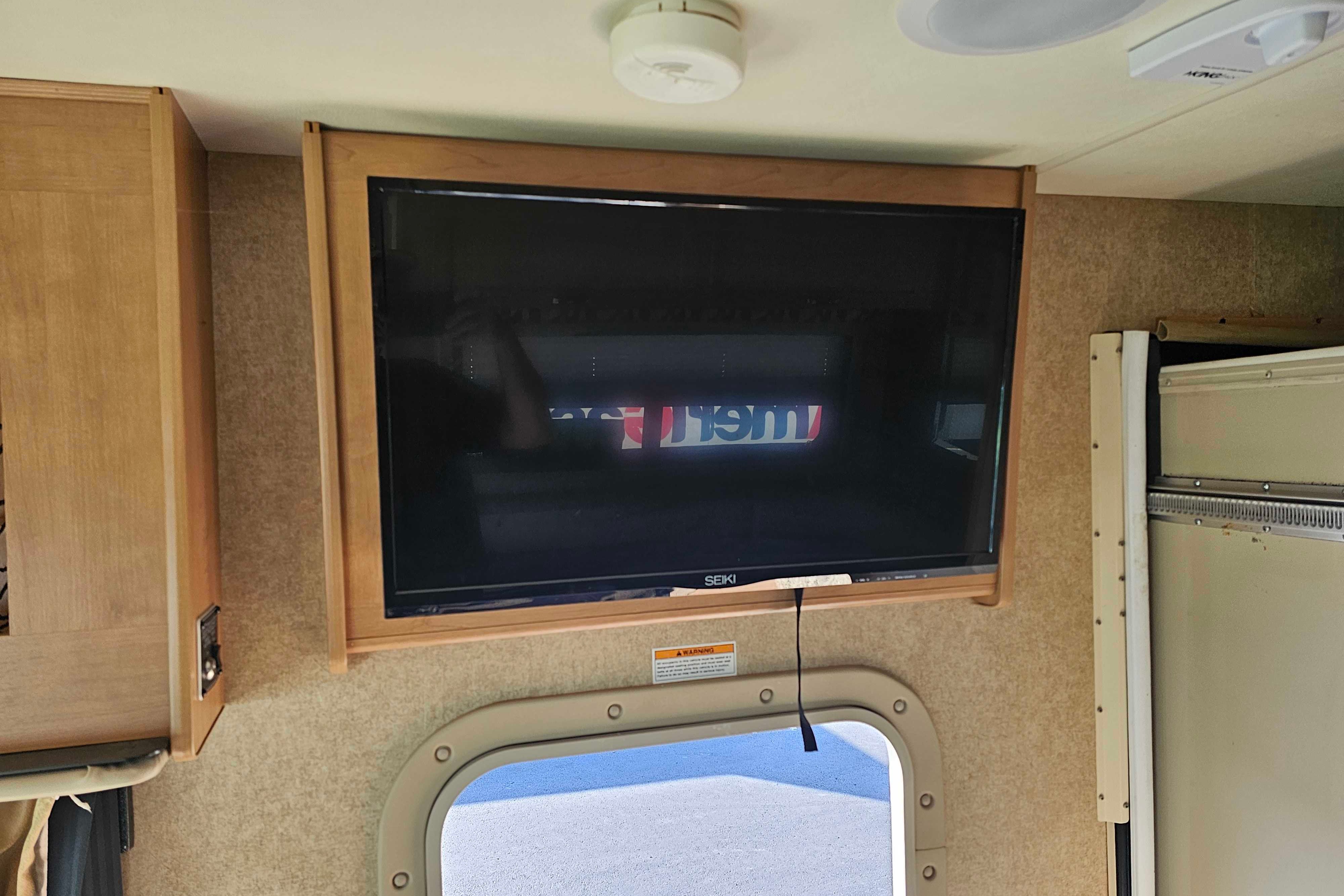 Frank's Thor Motor Coach Ace Class A