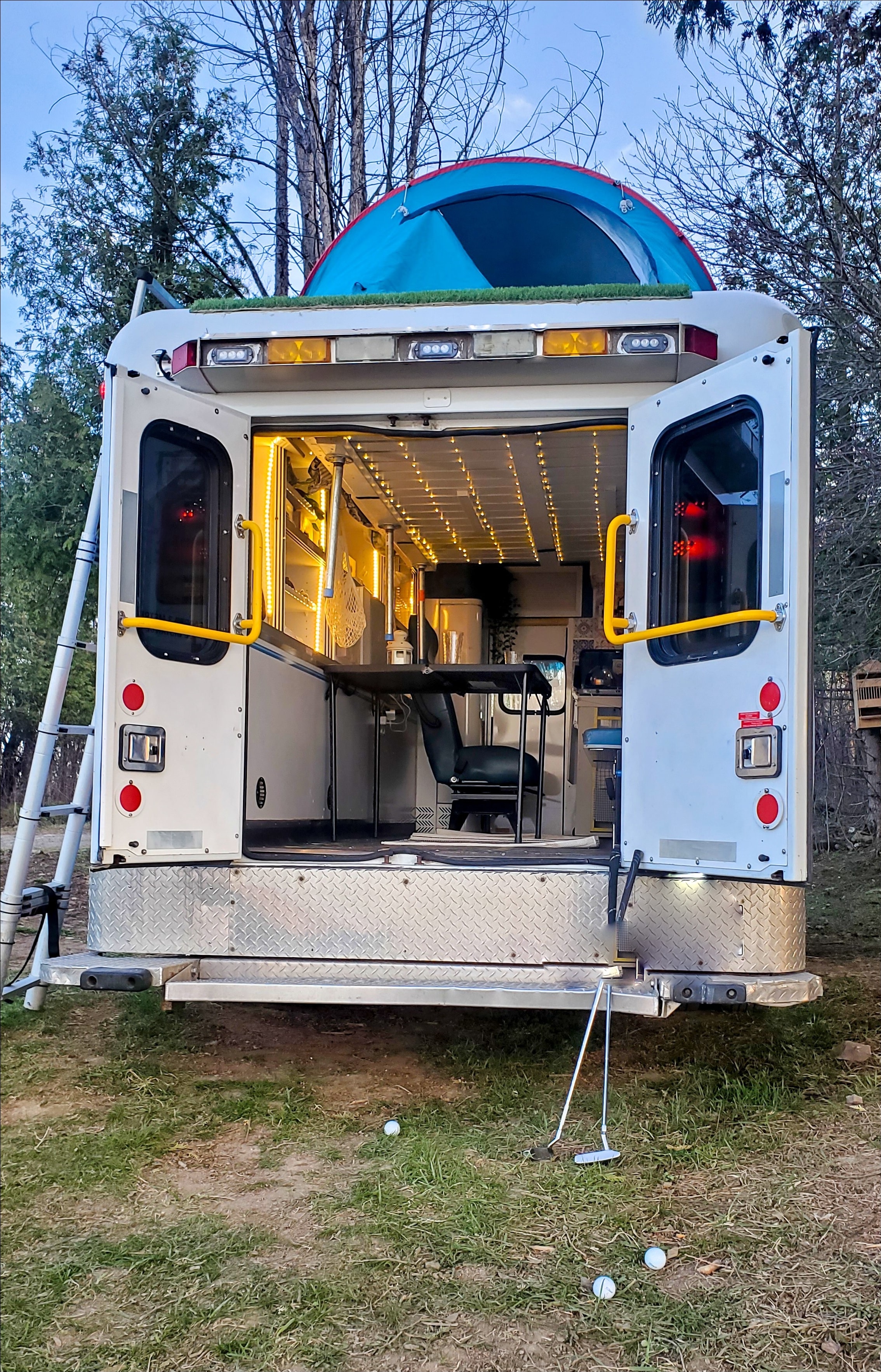 AMBU'CAMPER