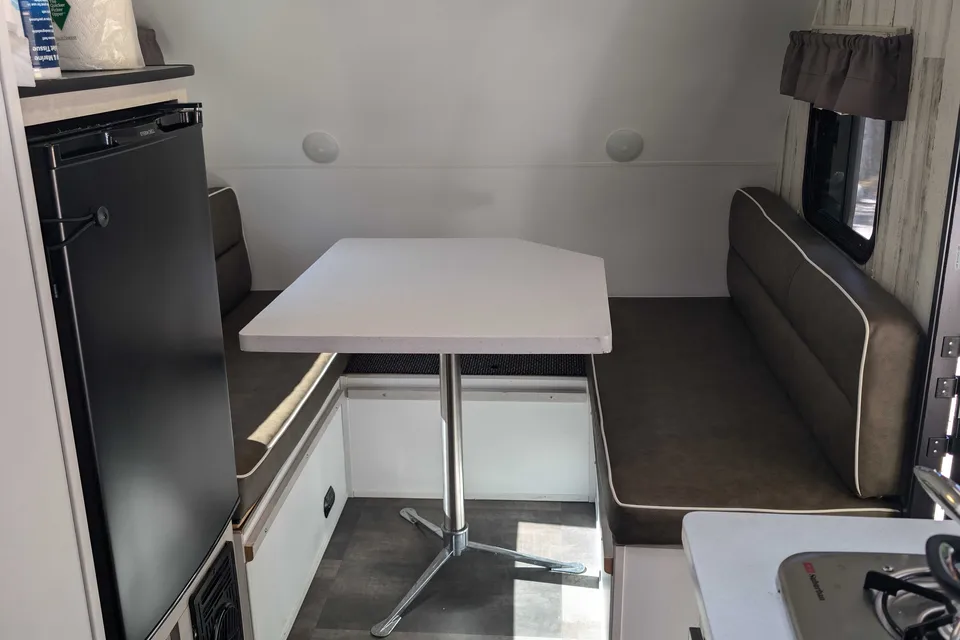 Tiny adventure House on Wheel sleeps 4