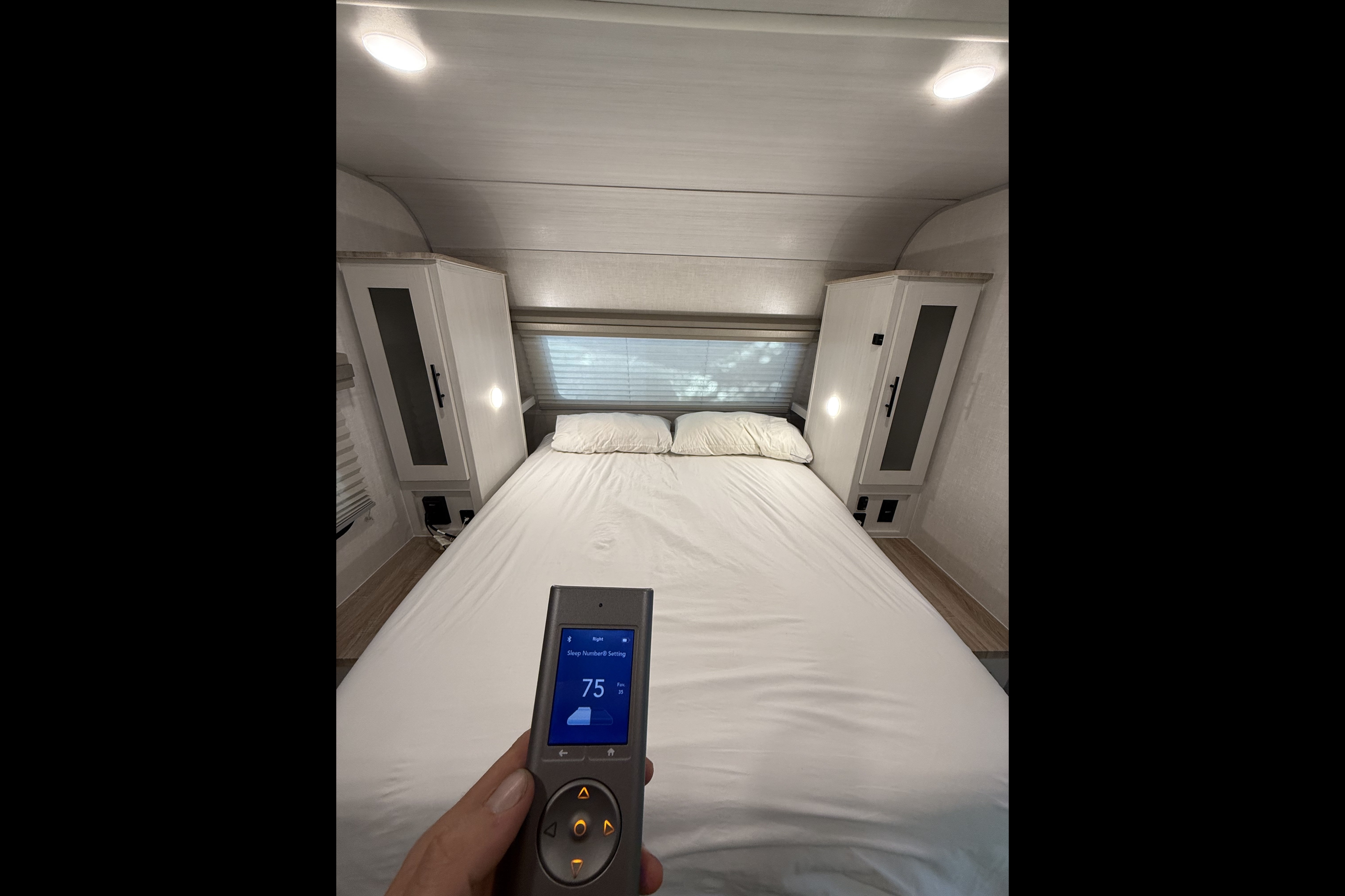 Sleep Well with No Boundaries Travel Trailer + Starlink + Generator + Kayak