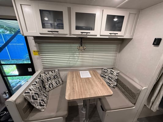 Sleep Well with No Boundaries Travel Trailer + Starlink + Generator + Kayak