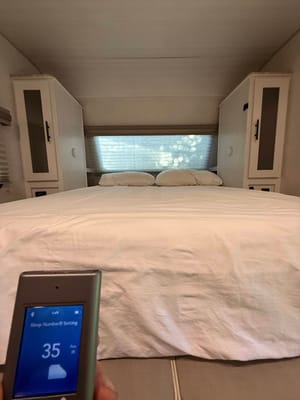 Sleep Well with No Boundaries Travel Trailer + Starlink + Generator + Kayak