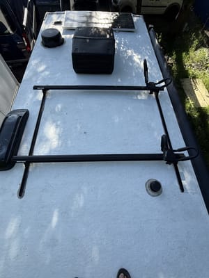 Sleep Well with No Boundaries Travel Trailer + Starlink + Generator + Kayak