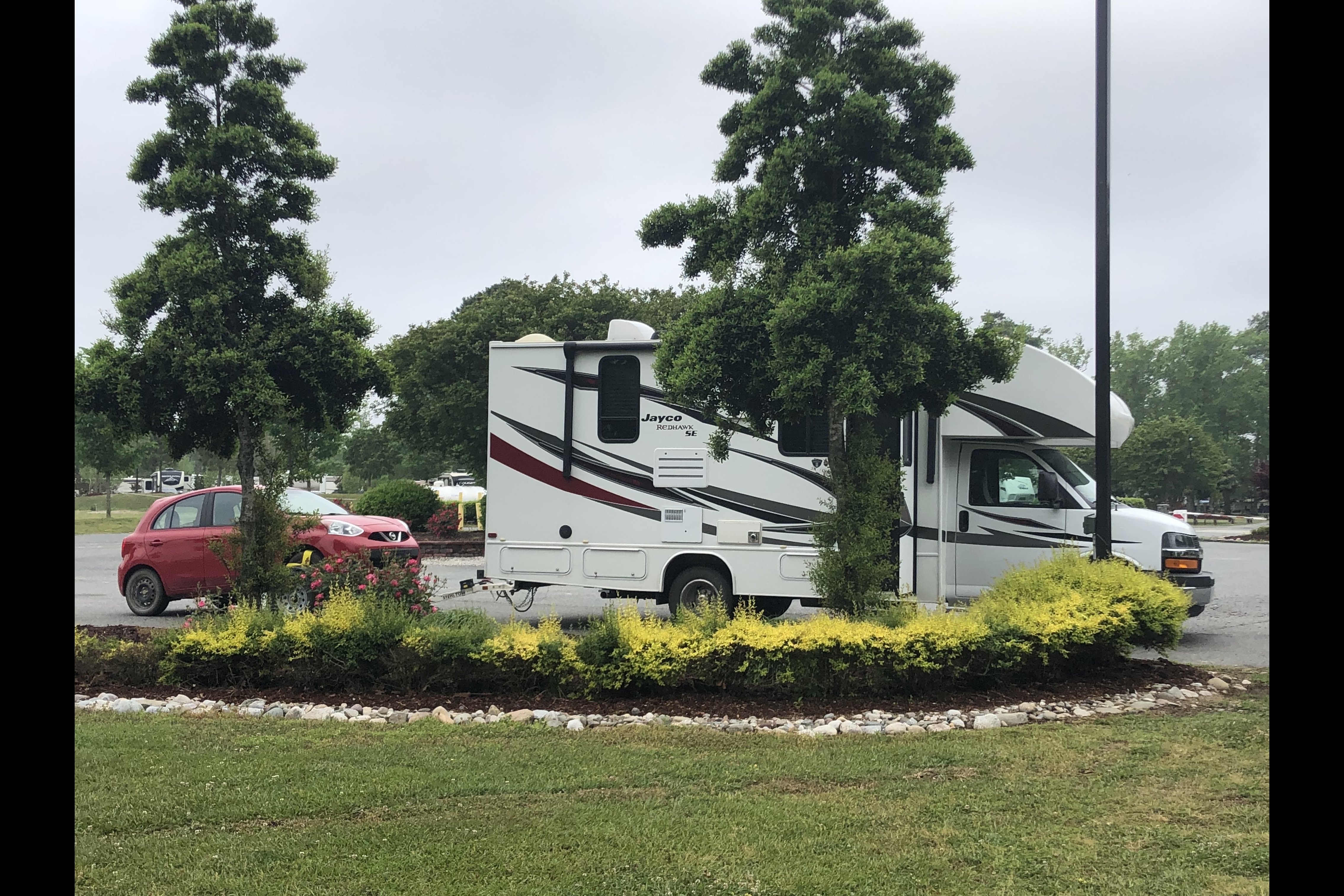 ENJOY with Jayco Redhawk Classe C