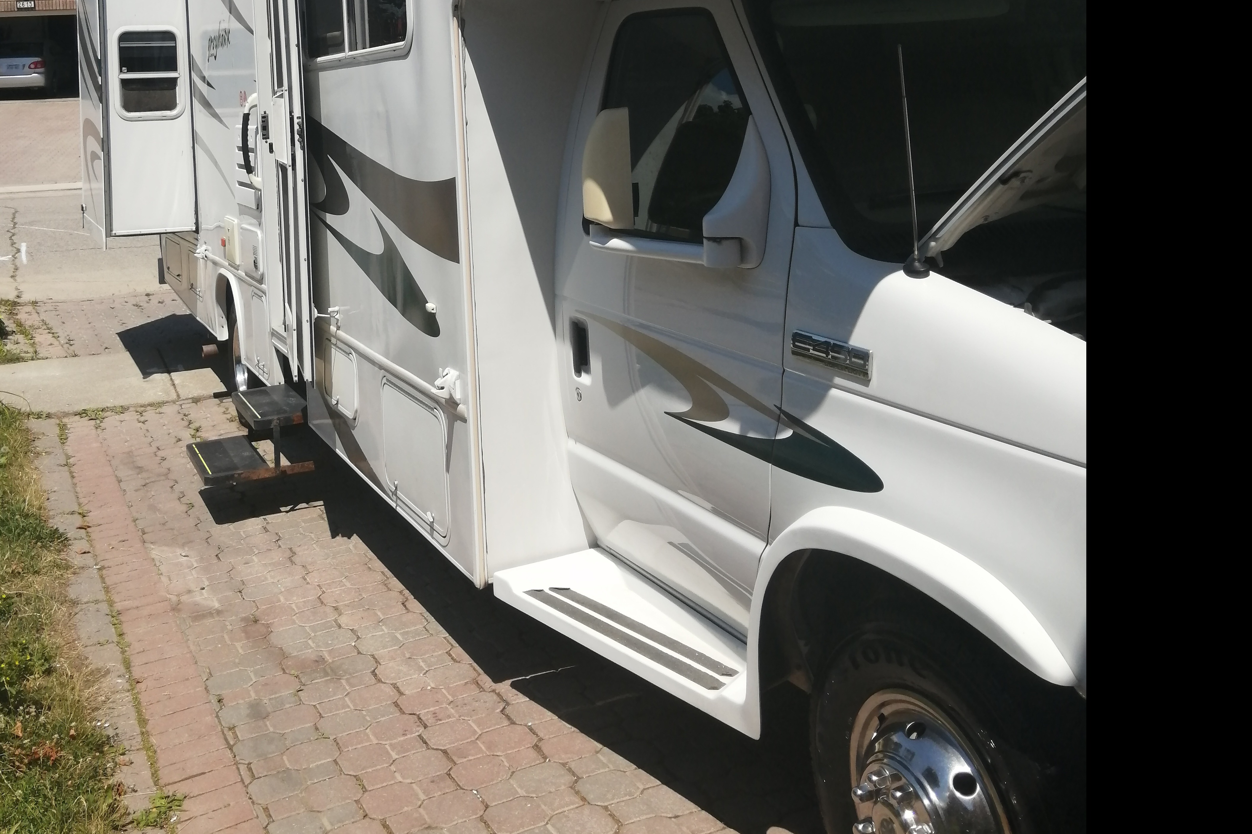 Mars's Jayco GreyHawk Class C
