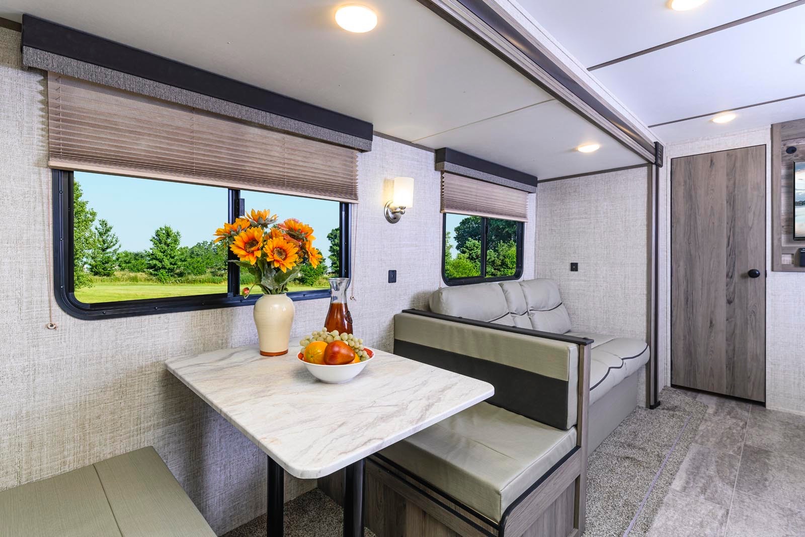 Shanna's Gulf Stream Kingsport 279bh Travel Trailer