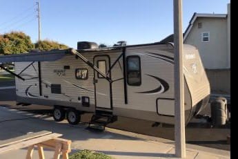 Chris' Keystone Hideout Travel Trailer