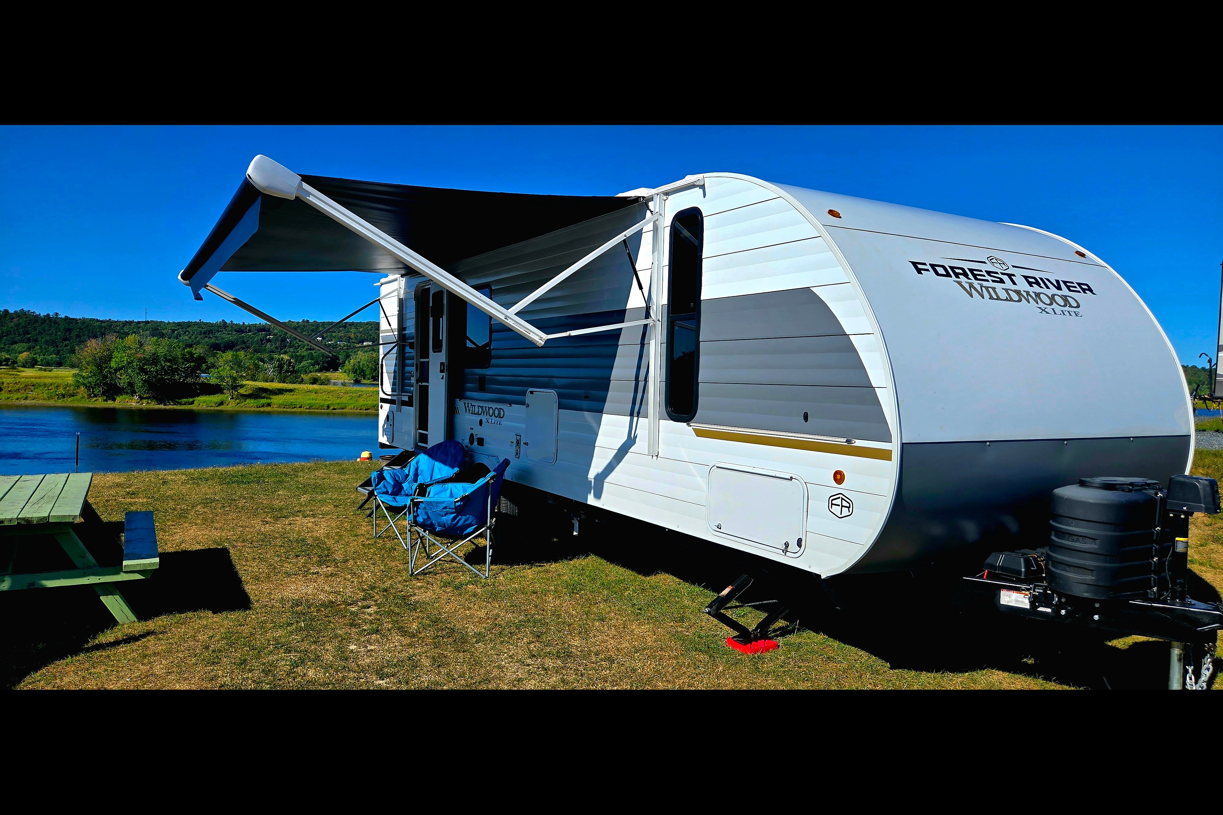 25 ICE (Intelligence Camping Experience)