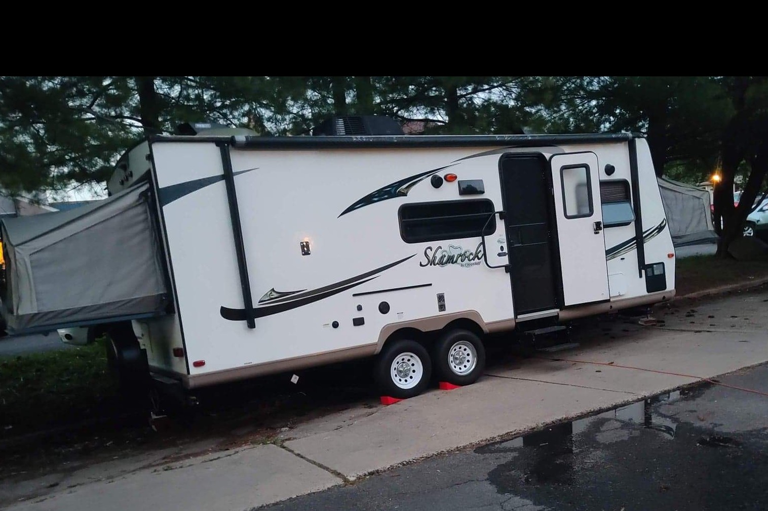 Dave & Maureen's Forrest river shamrock 233s hybrid convertibleTravel Trailer