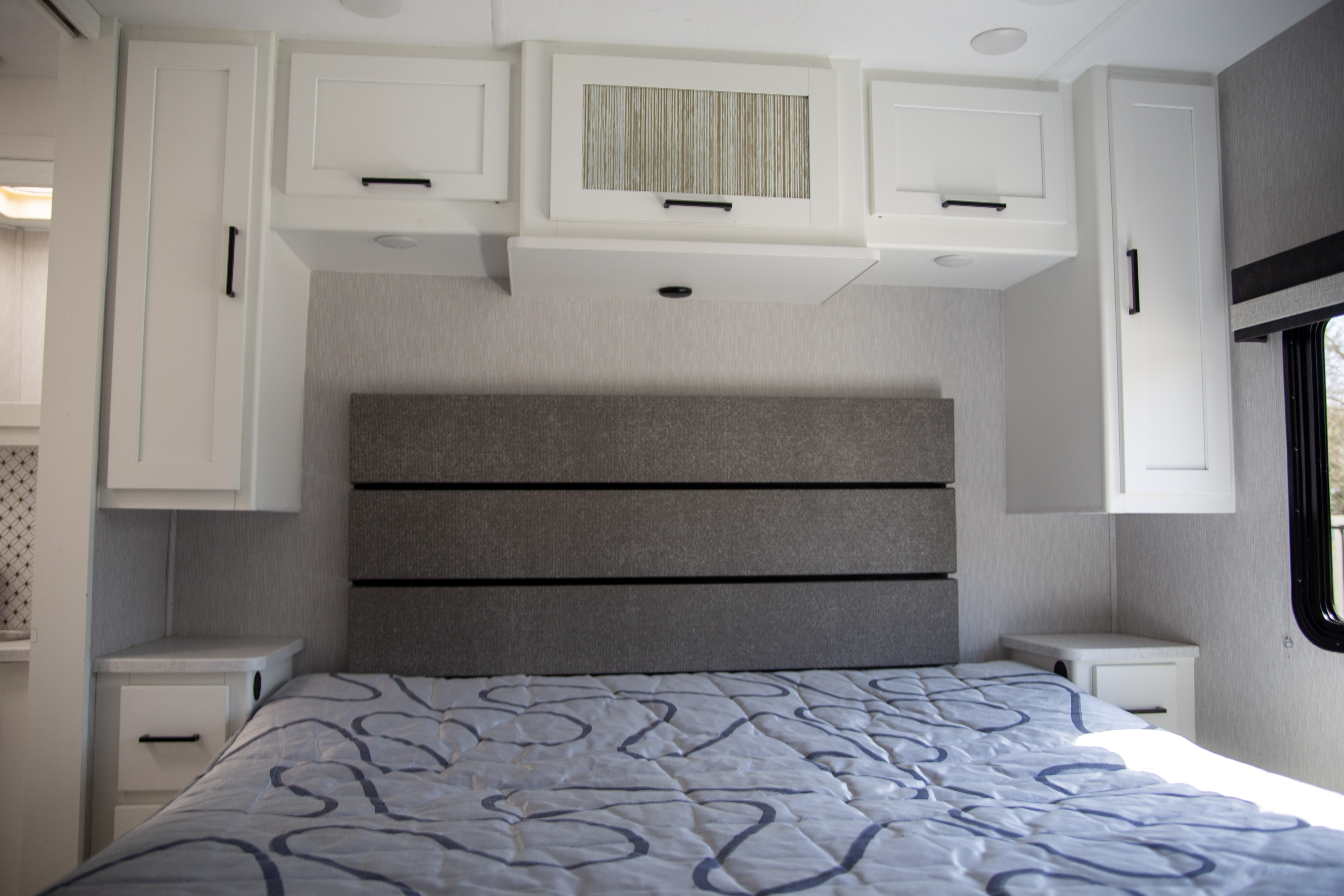 A02 - 10 Person w/ Bunk - The RV Rental Factory