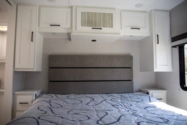 A02 - 10 Person w/ Bunk - The RV Rental Factory