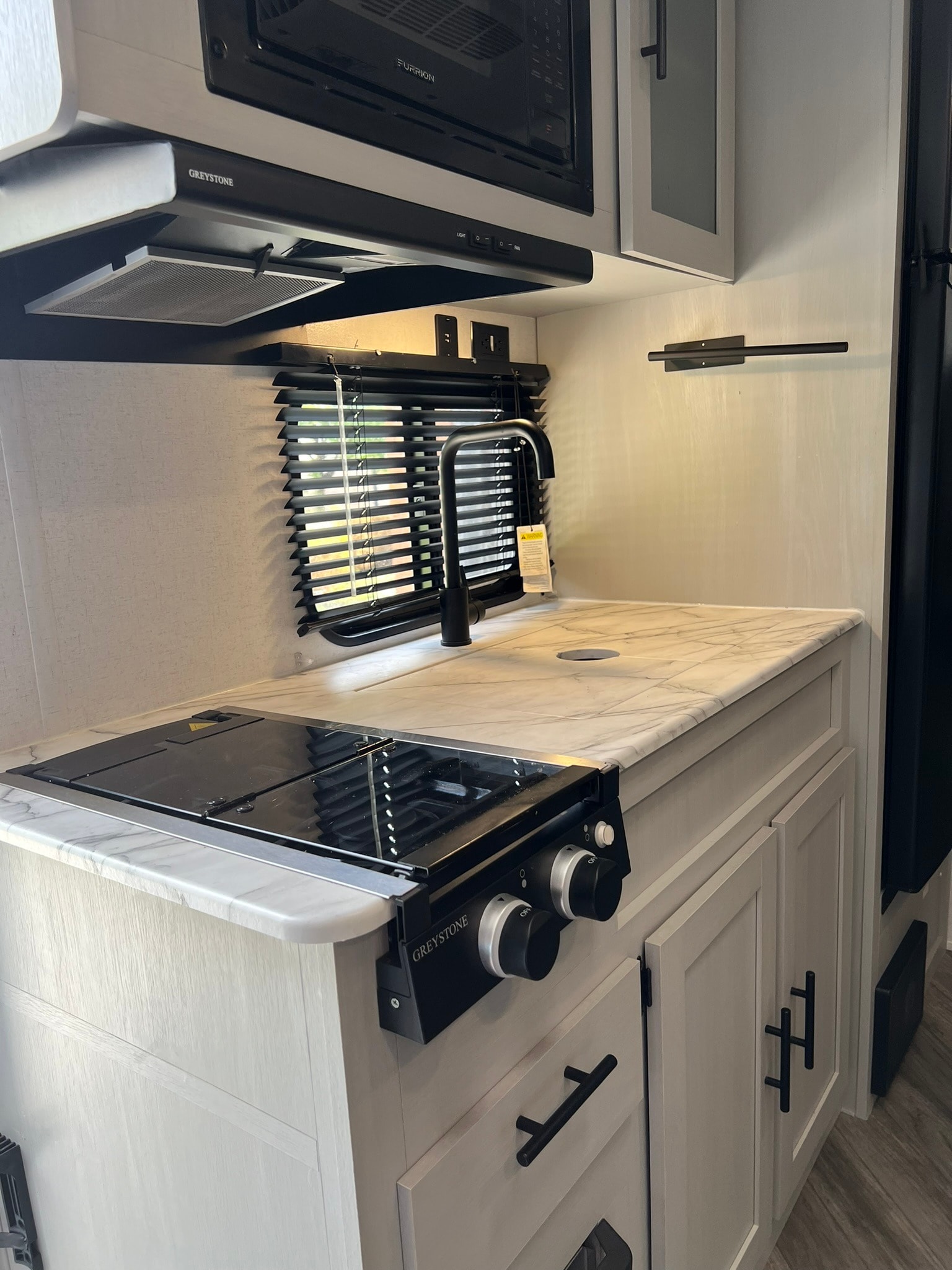 Kinch's Family Travel Trailer  Forest River Salem FSX178BHSK 
