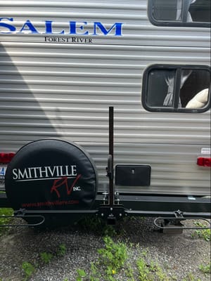 Kinch's Family Travel Trailer Forest River Salem FSX178BHSK