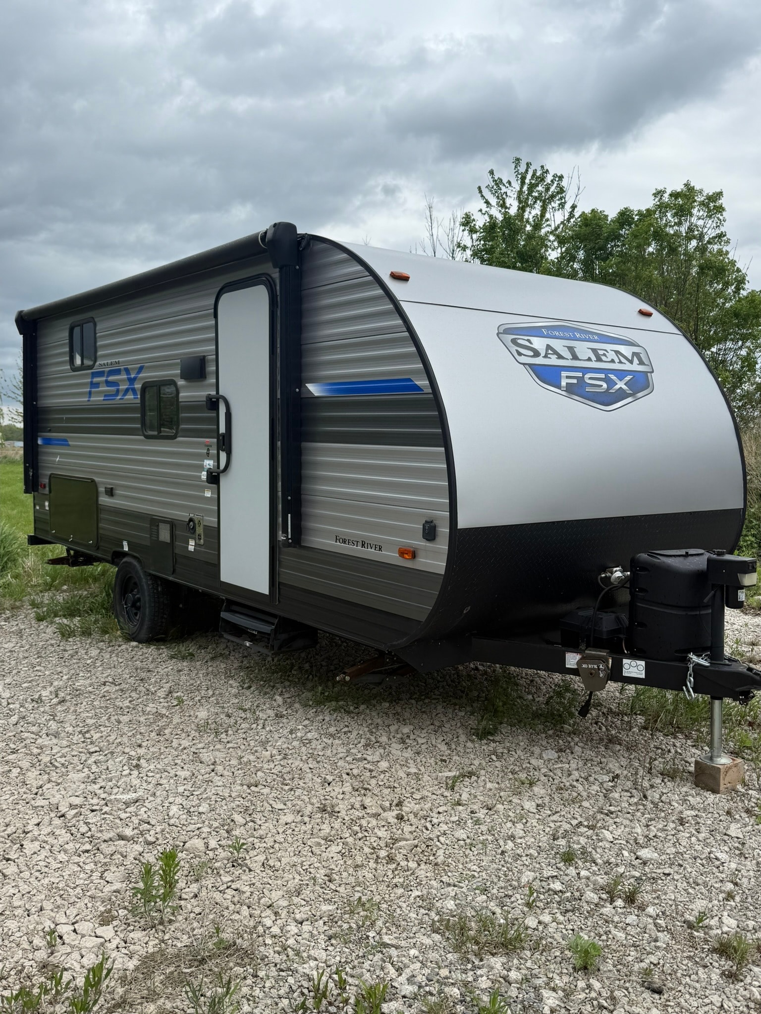 Kinch's Family Travel Trailer  Forest River Salem FSX178BHSK 