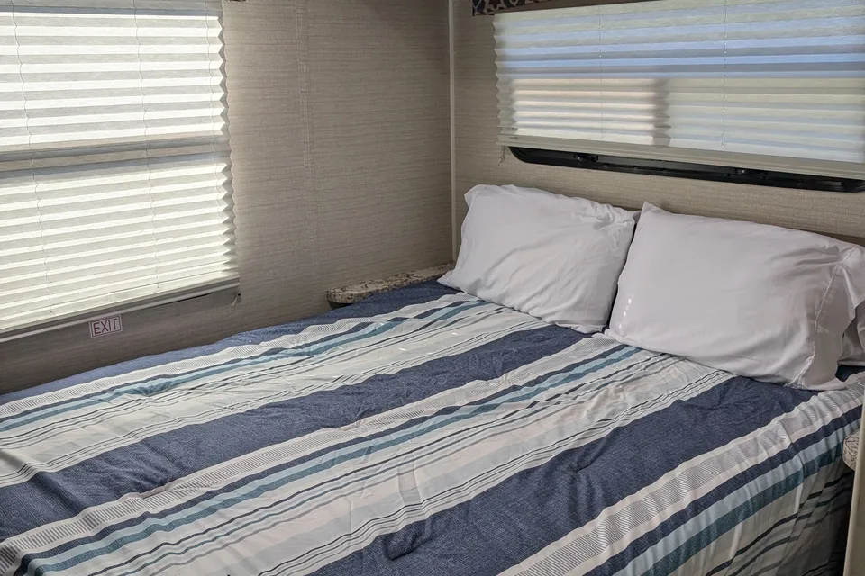 Cosette's Jayco Redhawk Class C