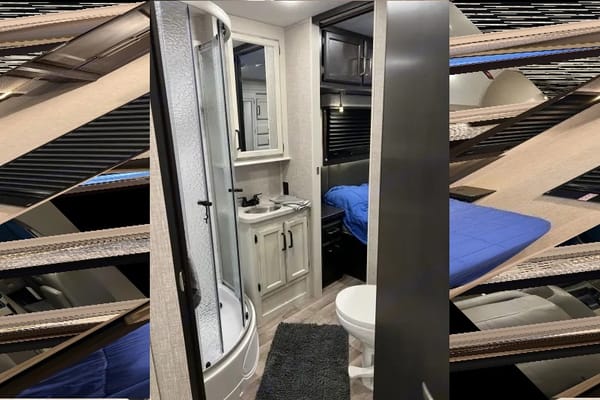 Entegra Coach Odyssey 31F