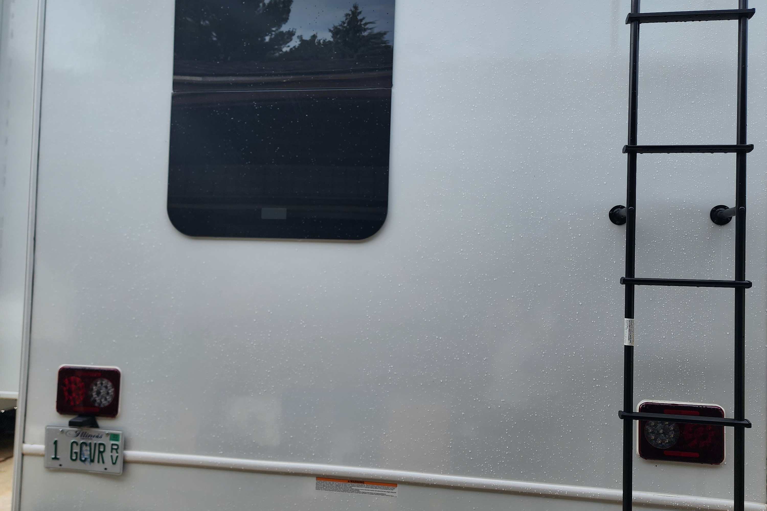 Entegra Coach Odyssey 31F