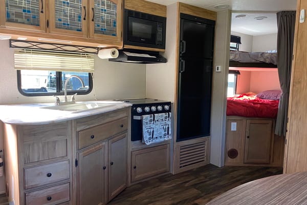 Kristen and Mike’s Coachmen 257 freedom express Travel Trailer