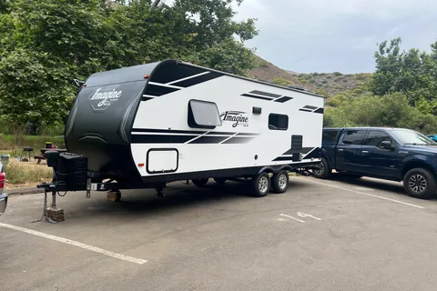Vartan's Grand Design Imagine 22RBE Travel Trailer