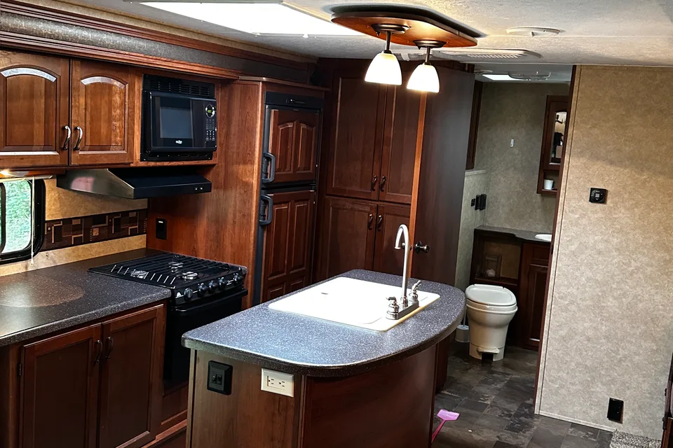 Gallotti’s Forest River Tracer Travel Trailer
