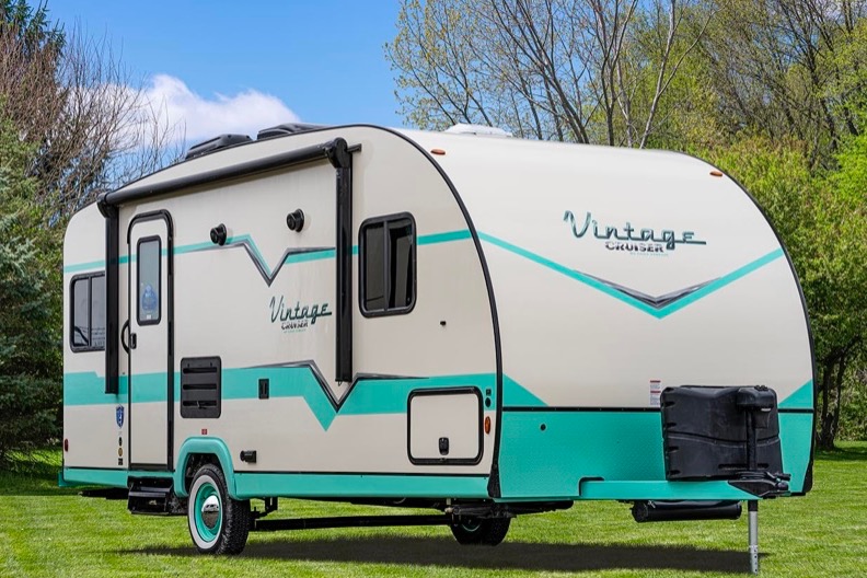 Gulf Stream Retro Cruiser
