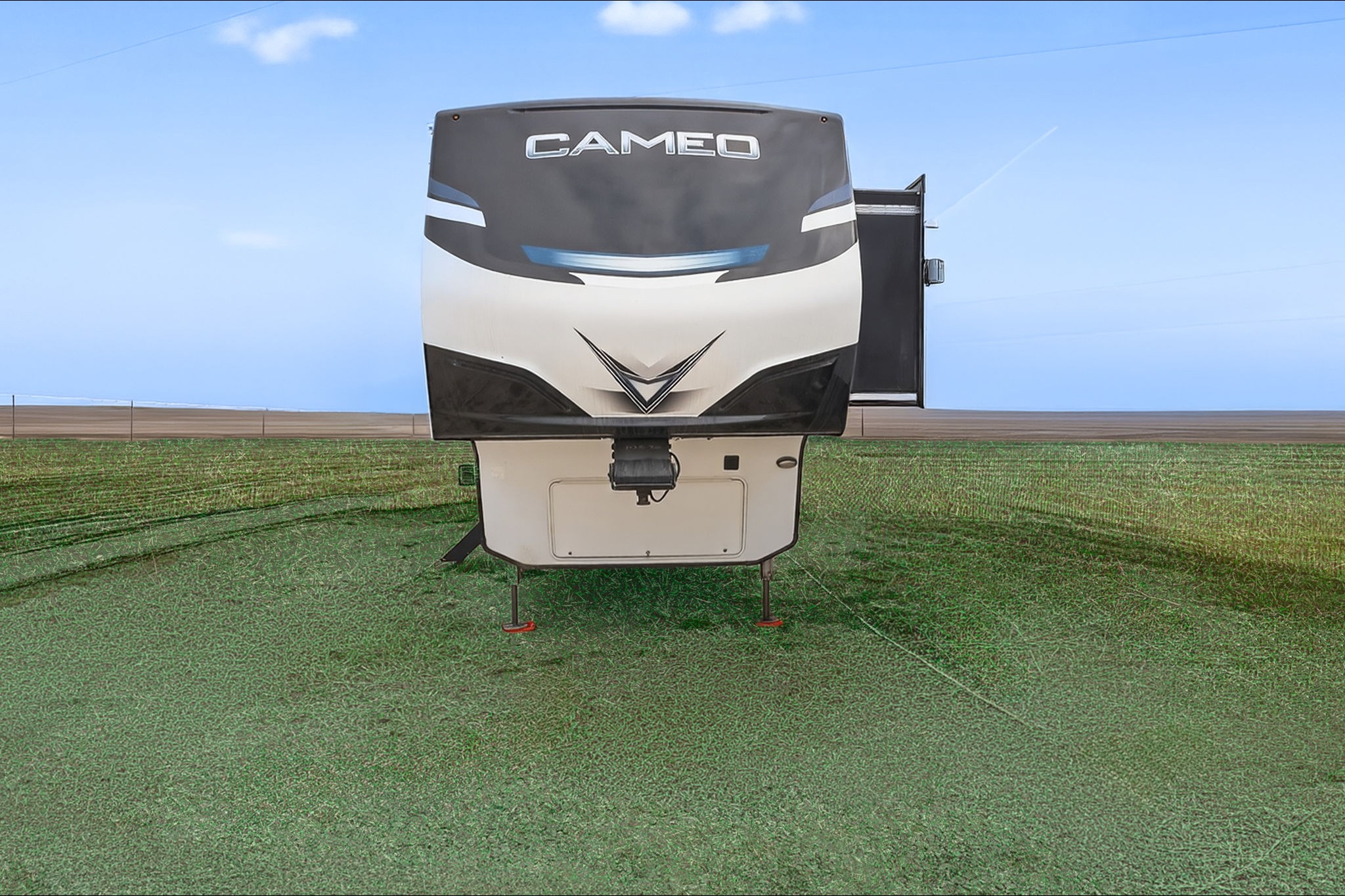 Deanna's Crossroads Cameo Series Fifth Wheel