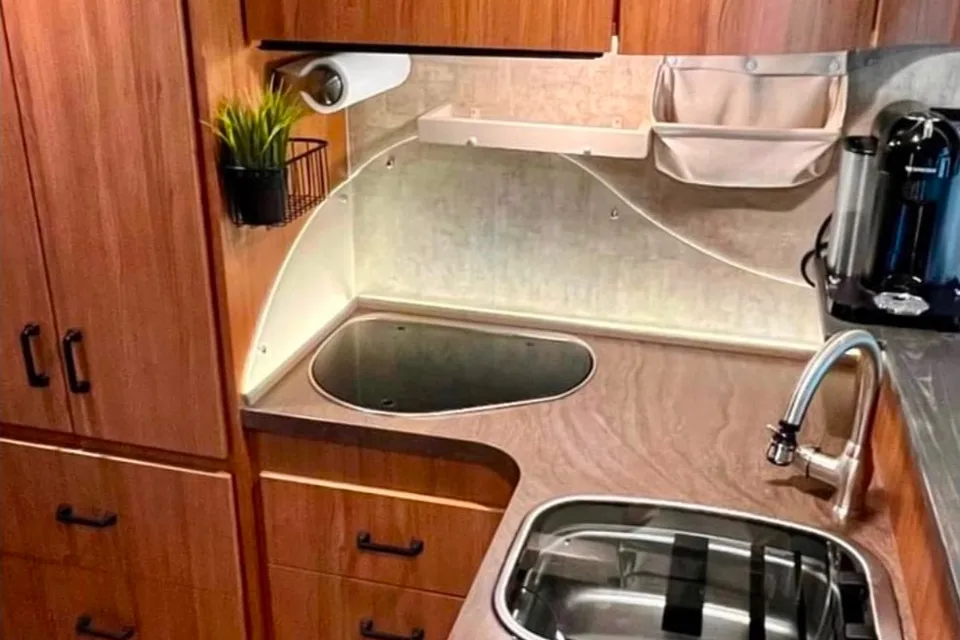 Winnebago Itasca Viva