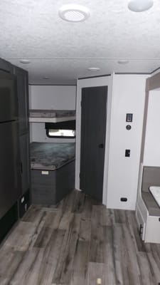 SDRV Rentals Colorado 26BHC Travel Trailer