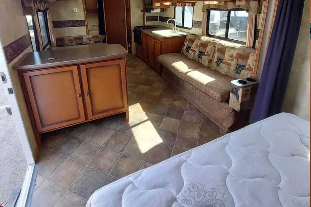 Marie 's Passport Ultra Lite Keystone RV Travel Trailer