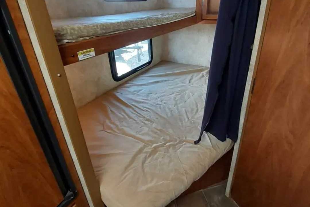 Marie 's Passport Ultra Lite Keystone RV Travel Trailer